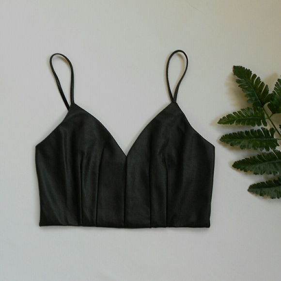 Leatherette Crop Top - Picture 4 of 6